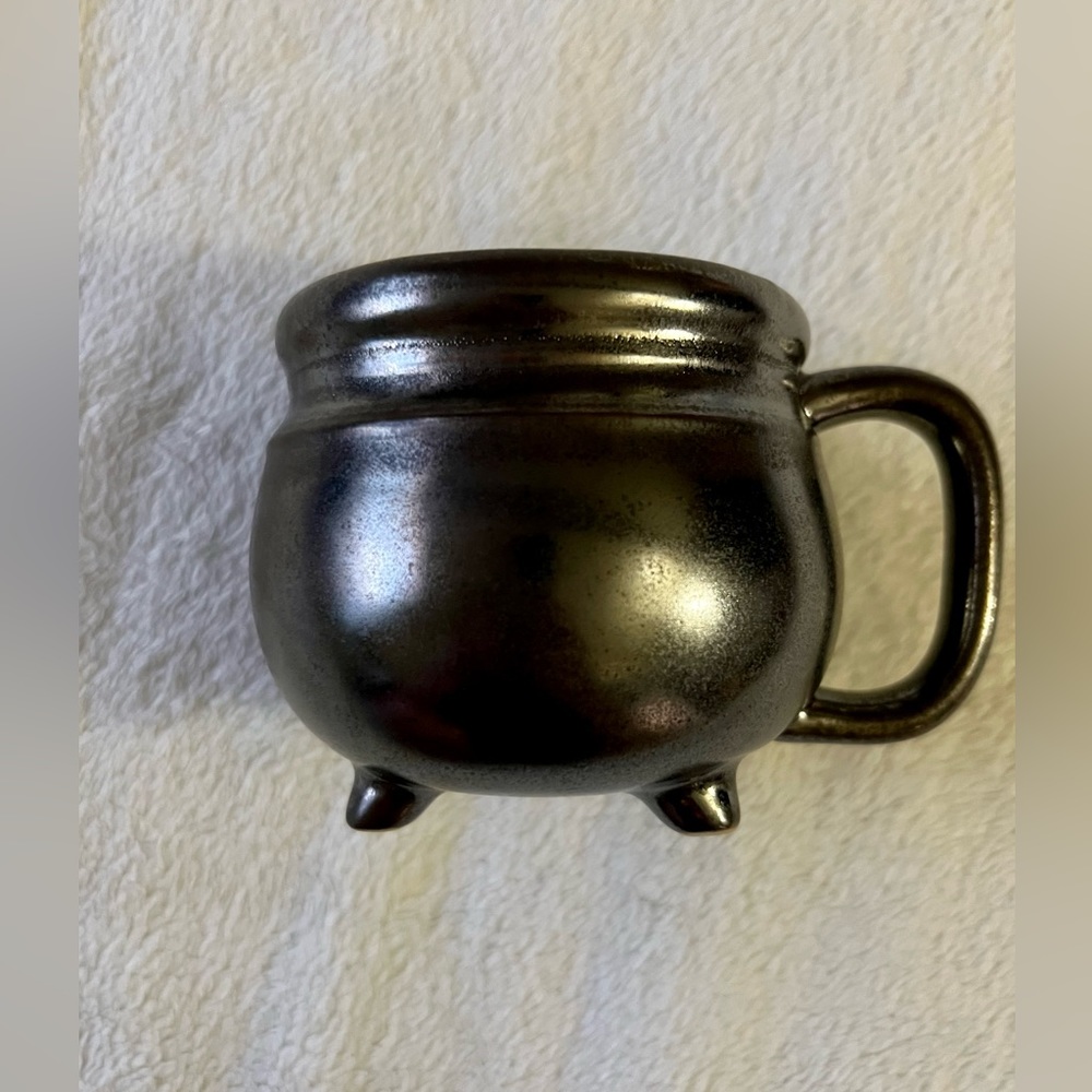 Cauldron mug